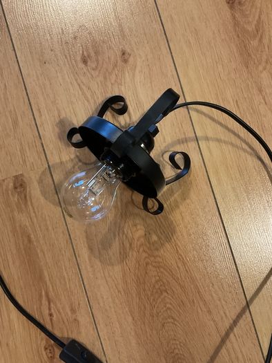 2 Lamps