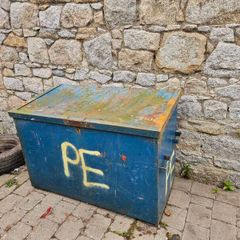 Tool chest