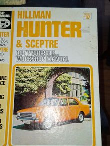 Old Hardback Car Manual Hillman Hunter,