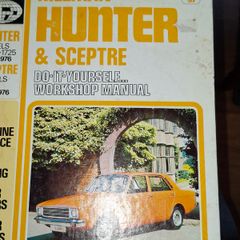 Old Hardback Car Manual Hillman Hunter,