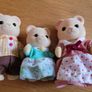 Sylvanian families furniture and figures Image 7