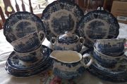 Avon Scenes Palissy 1790 teaset