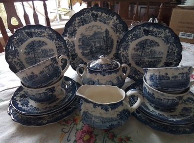 Avon Scenes Palissy 1790 teaset