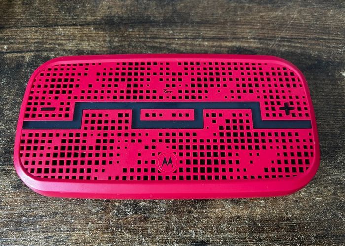 Motorola SOL  Bluetooth speaker
