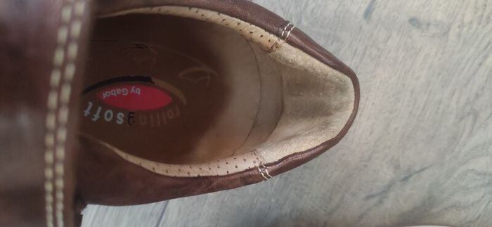 Rolling soft by Gabor leather shoes size 6