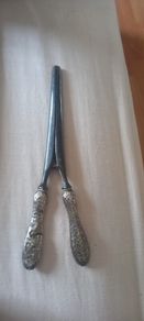 metal tongs