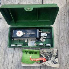singer buttonholer