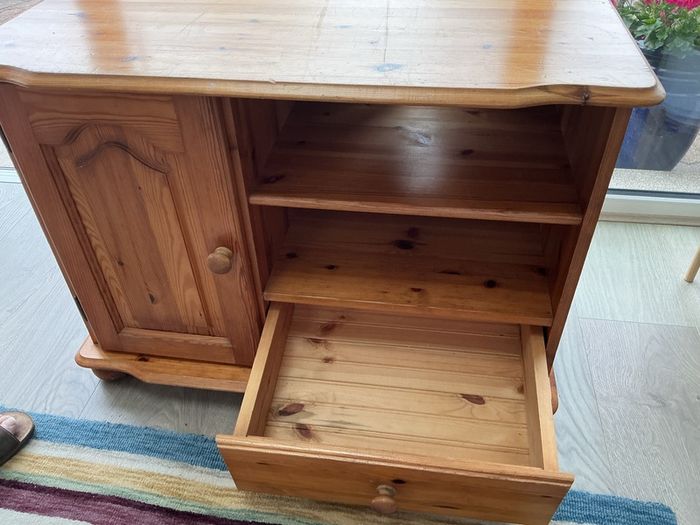Solid Pine TV unit