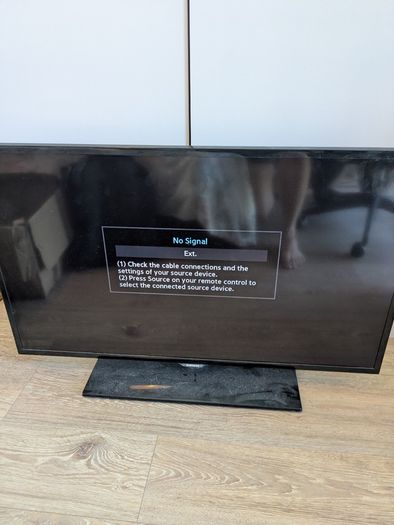 Samsung 40" Full HD LED TV Excellent Condition