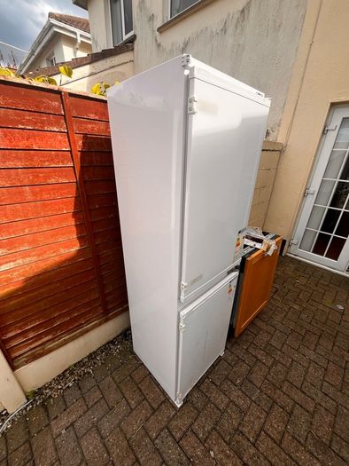 integrated Fridge/Freezer