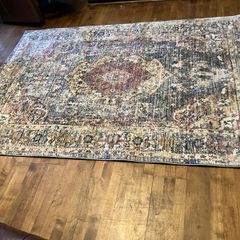 Area rug