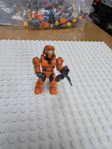 Halo Mega Bloks figure with gun