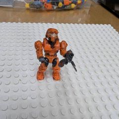 Halo Mega Bloks figure with gun