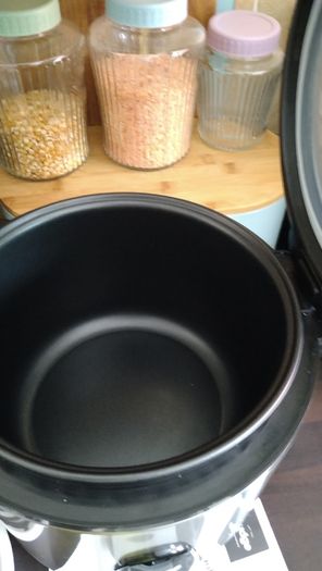 1.8L Rice Cooker & Steamer
