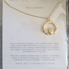 Claddagh Gold Necklace