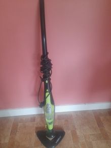 H2O plug in  steam mop