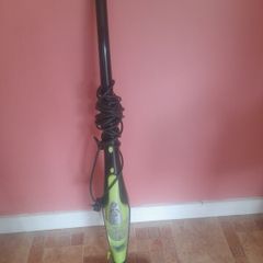 H2O plug in  steam mop