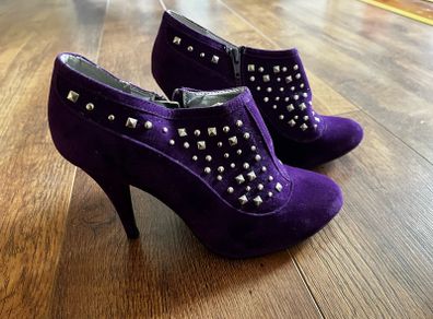 Purple swede high heels