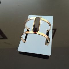 Newbridge Silver eShe items