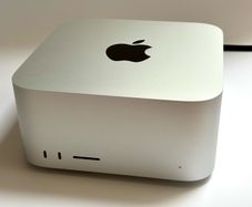 Apple Mac Studio "M4 Max" 14 CPU/32 GPU with AppleCare May 2027