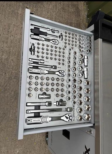 41" 7 Drawer Tool Box - Fully Loaded With Tools + Side Cabinet