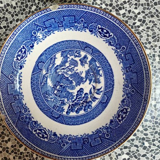 1930s or 40s Arklow Willow Pattern  6" side plates