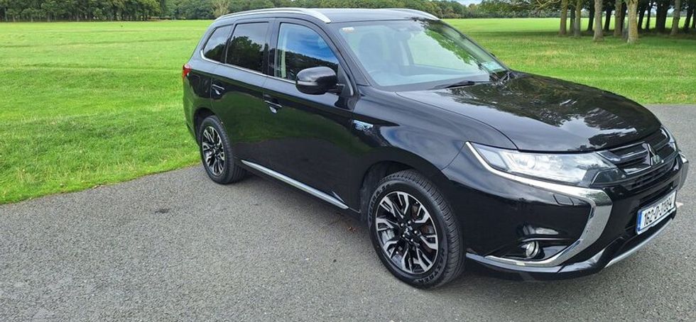 Mitsubishi Outlander 2016 PHEV