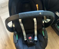 Maxi Cosy pebble pro 2 car seat
