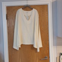 Shein Leisure Long  Linen Soft & Comfy Top With   Bell Sleeved To.  S. Xl-16.  B.N.W.T