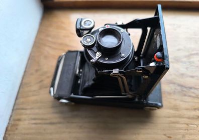 Vintage Zeiss Ikon Ikonta Film Camera