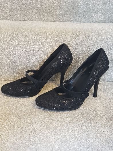 Debs Shoes. Big Clearout, Make An Offer