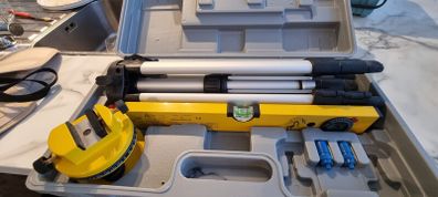 spirit level