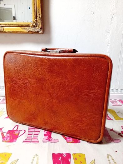 Vintage Case