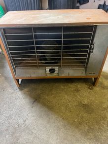 Vintage paraffin. / kerosene heater