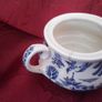 English Ironstone Blue Willow lidded Sugar Bowl (sd) Image 3