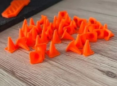 1:64 Traffic Cones - Diecast model, hot wheels, cars, trains, planes etc.