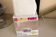 Dr Pepper white cube needoh