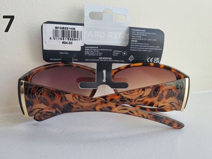 Foster Grant Sunglasses Brand New (2 for 15 Euro)