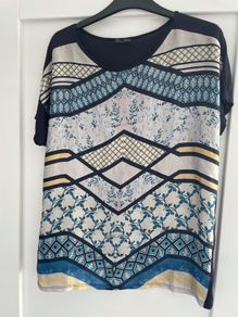 ZARA light weight silky front tshirt