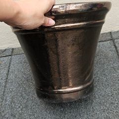 ceramic pot
