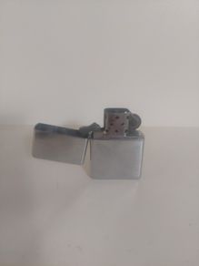 zippo cigarette lighter