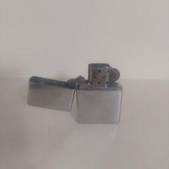 zippo cigarette lighter