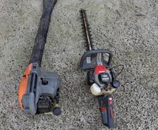hedge trimmers & blower