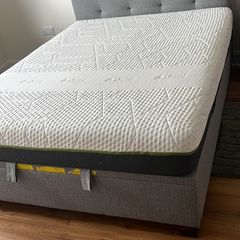 Ottoman Bed (King Size) and 1 King Size Matress