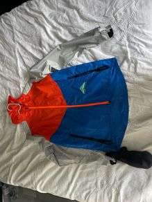 nike windbreaker