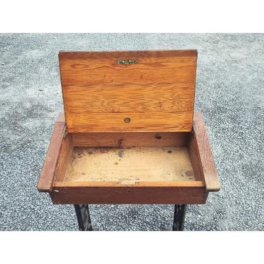 School Desk Cast Iron Legs KAS1304