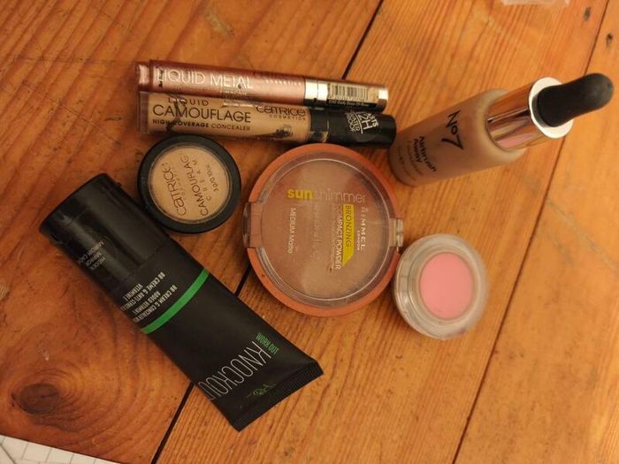 Makeup bundle