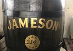 oak whiskey barrels