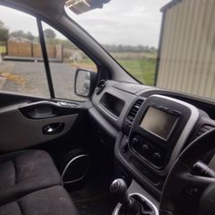 Nissan nv300 crewcab