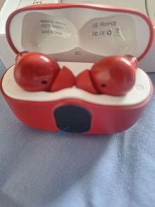 earbuds